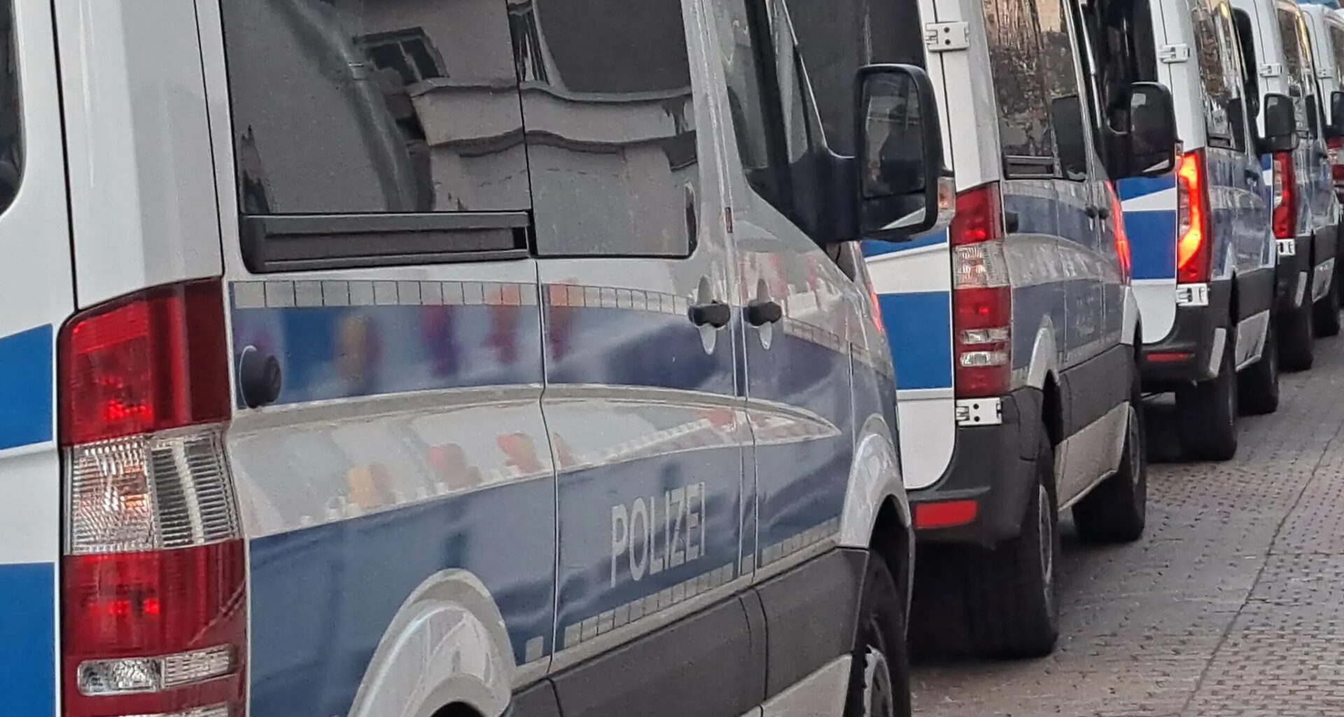 Mannheim: Ermittlungen nach Versammlung am Hauptbahnhof – Polizei bittet um Zeugenhinweise