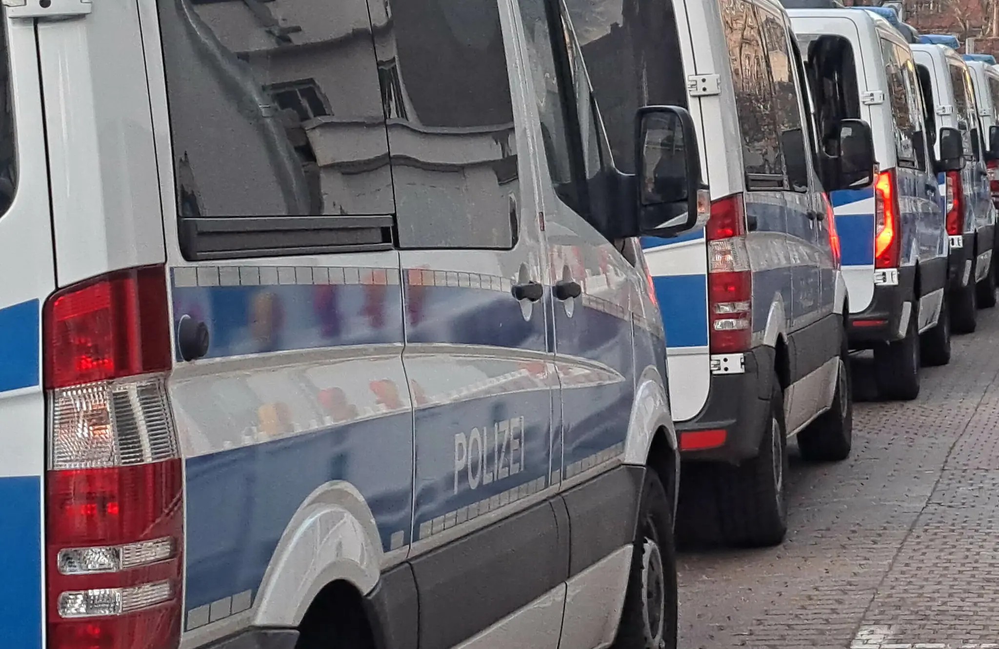 Mannheim: Ermittlungen nach Versammlung am Hauptbahnhof – Polizei bittet um Zeugenhinweise