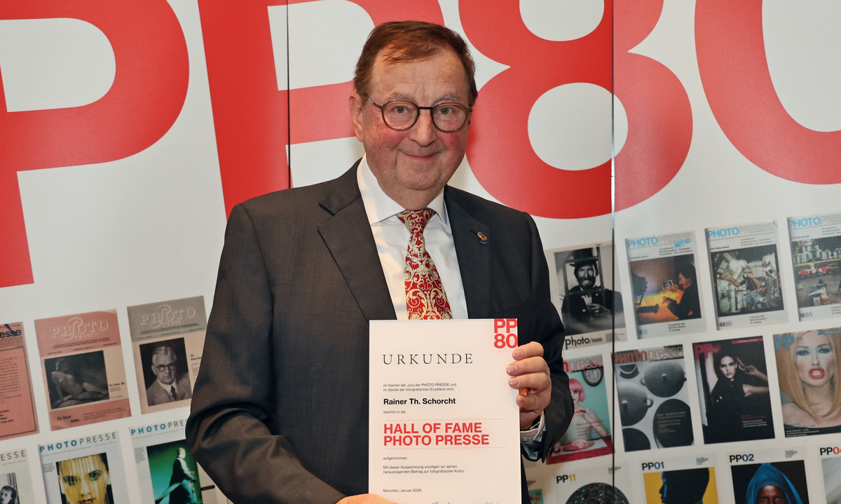 Gütersloher Rainer Schorcht in Ruhmeshalle der Fotografie