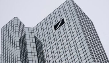 Razzia in Frankfurt und Berlin: Durchsuchung bei Deutscher Bank: Verdacht auf Geldwäsche