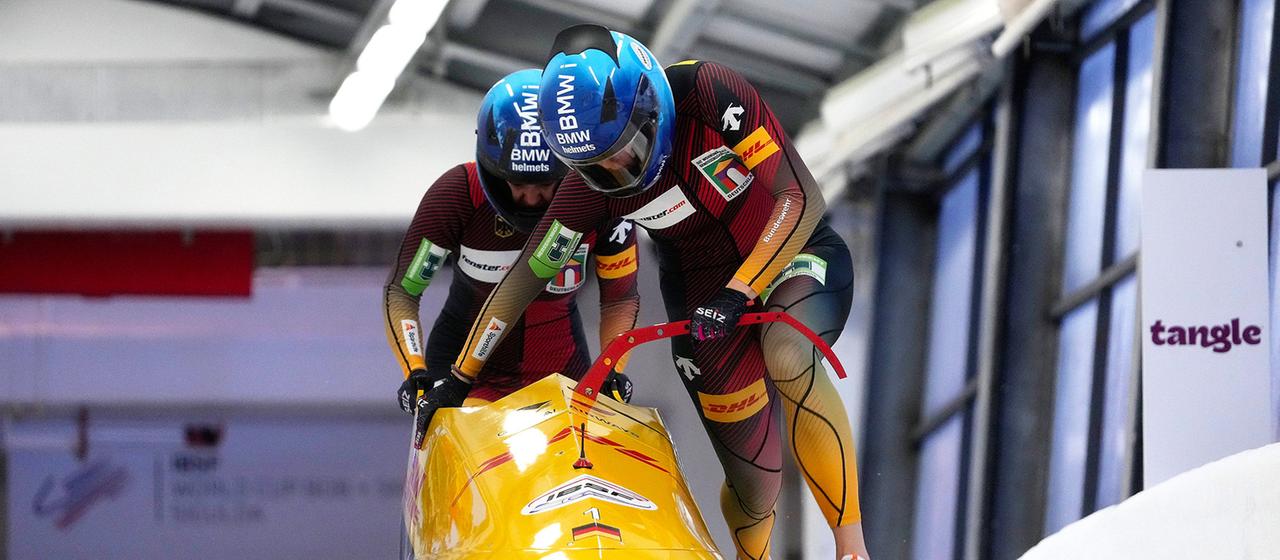 Laura Nolte und Leonie Kluwig beim Zweierbob im lettischen Sigulda (imago images/ZUMA Press Wire)