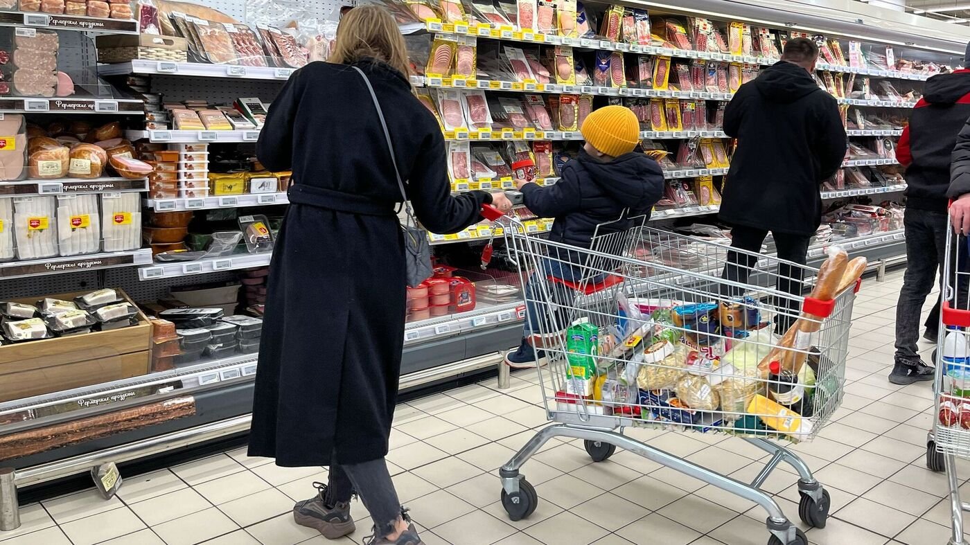 Ukraine-Krieg: Milliarden für Kriegskasse - Russland erhöht Mehrwertsteuer