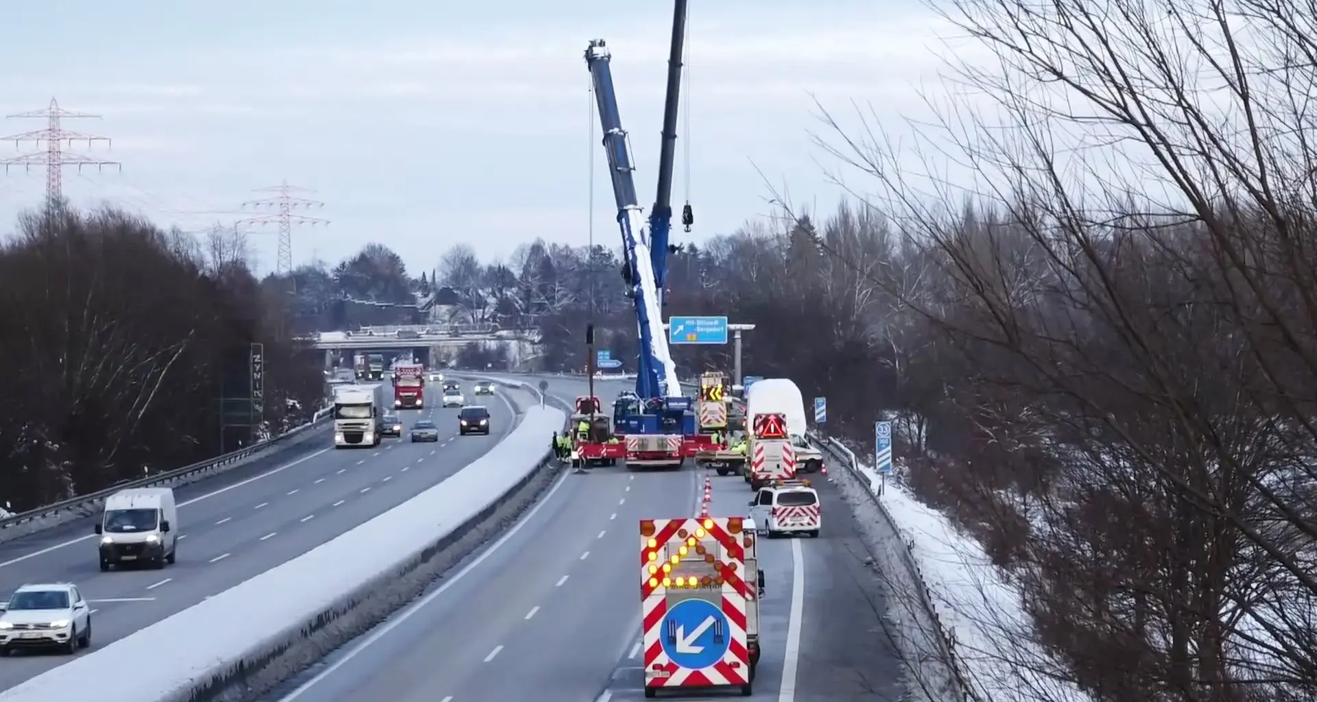 A1 in Hamburg war für Lkw-Bergung stundenlang gesperrt