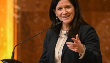 Land Berlin würdigt Einsatz von Pflegeeltern