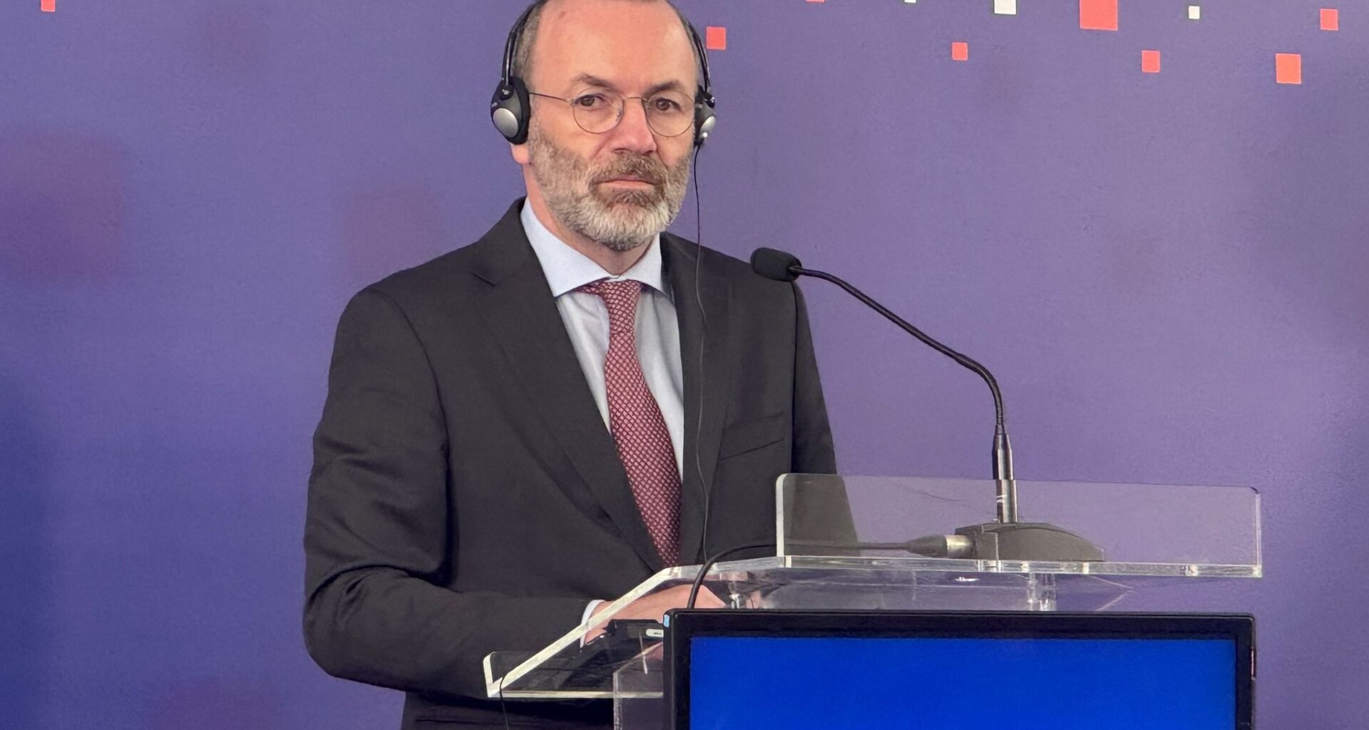 Weber fordert Gespräche über europäischen Atomschirm