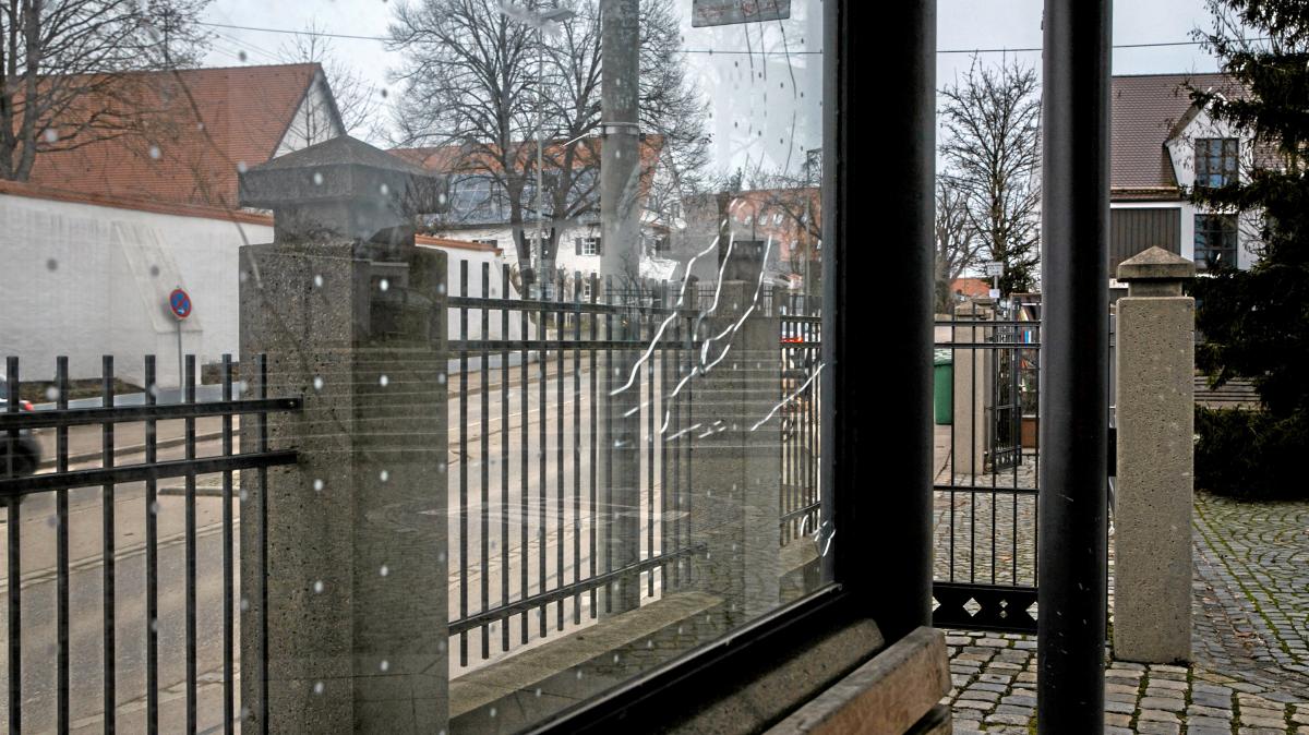 Wieder Vandalismus am Dorfplatz in Inningen