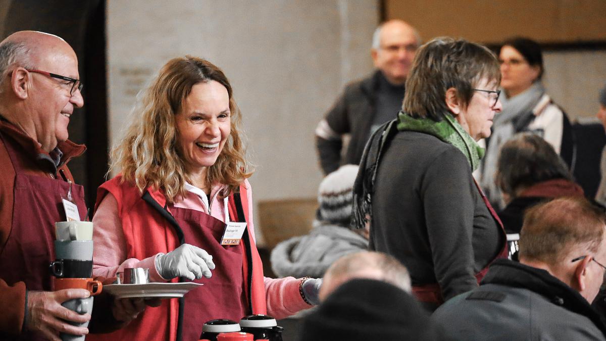 Vesperkirche Karlsruhe startet am Sonntag in der Johanniskirche