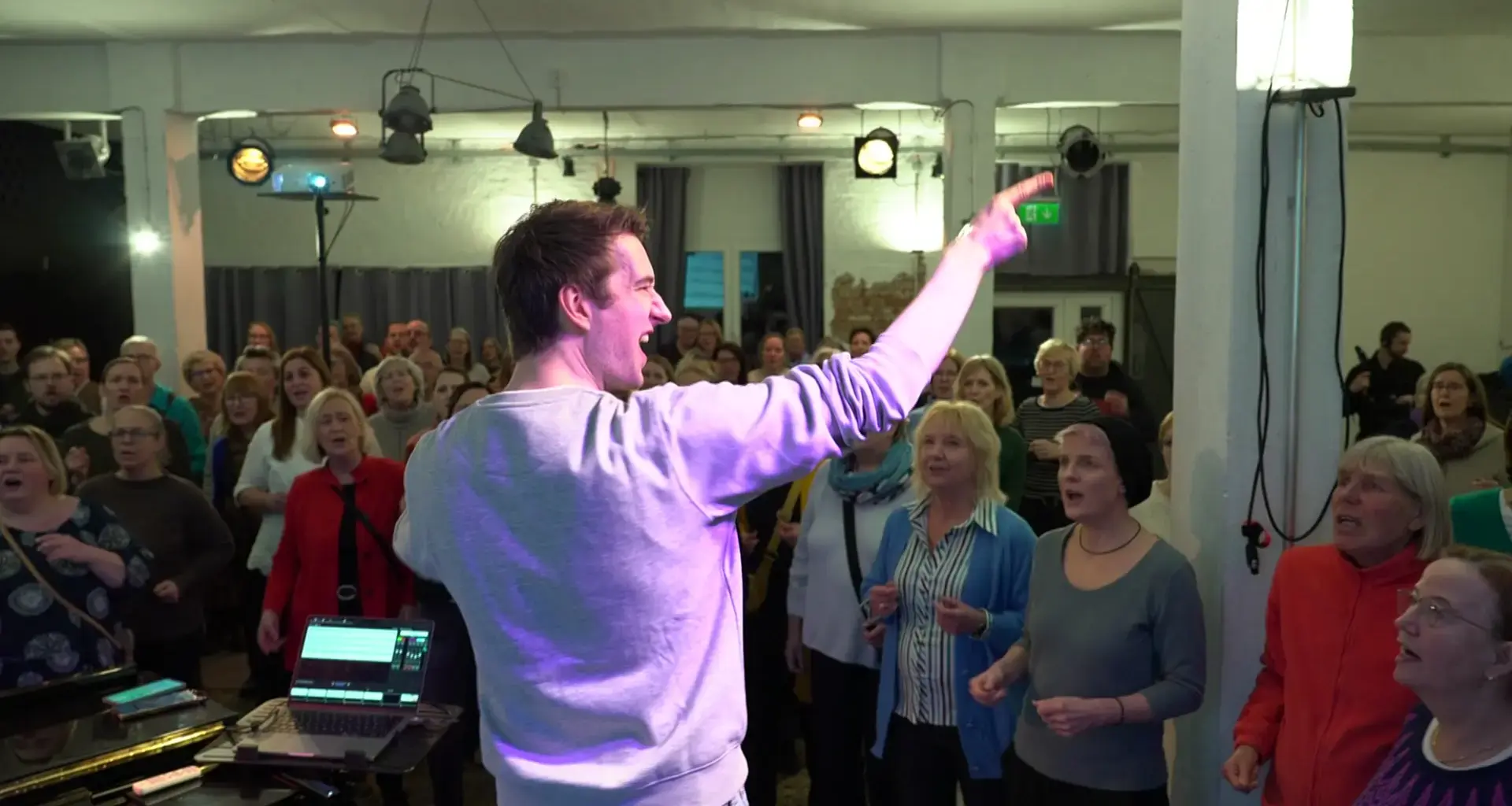 Gemeinsam Singen ohne Leistungsdruck: "Sunday Singing" statt Chor