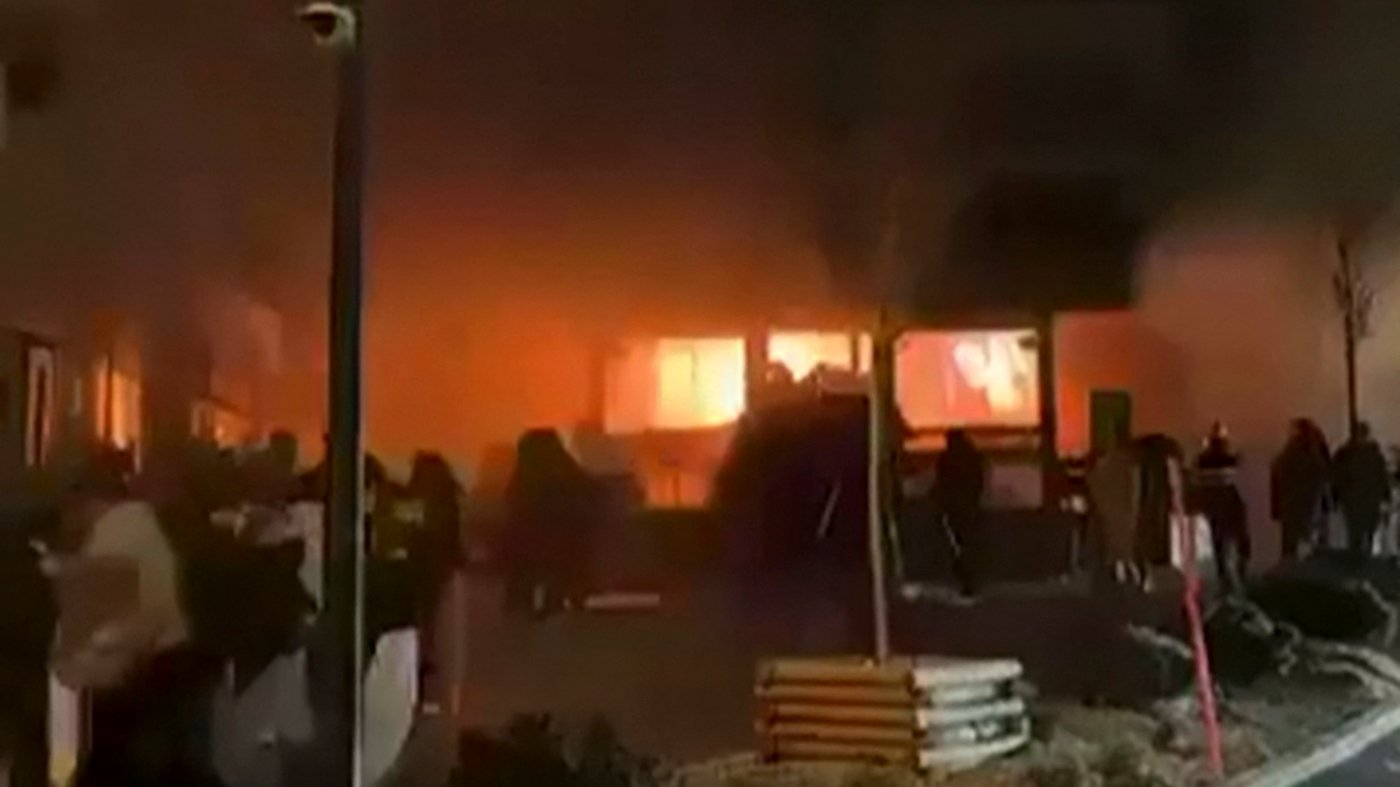 Unfallklinikum behandelt 18-Jährigen nach Feuerinferno in Crans-Montana