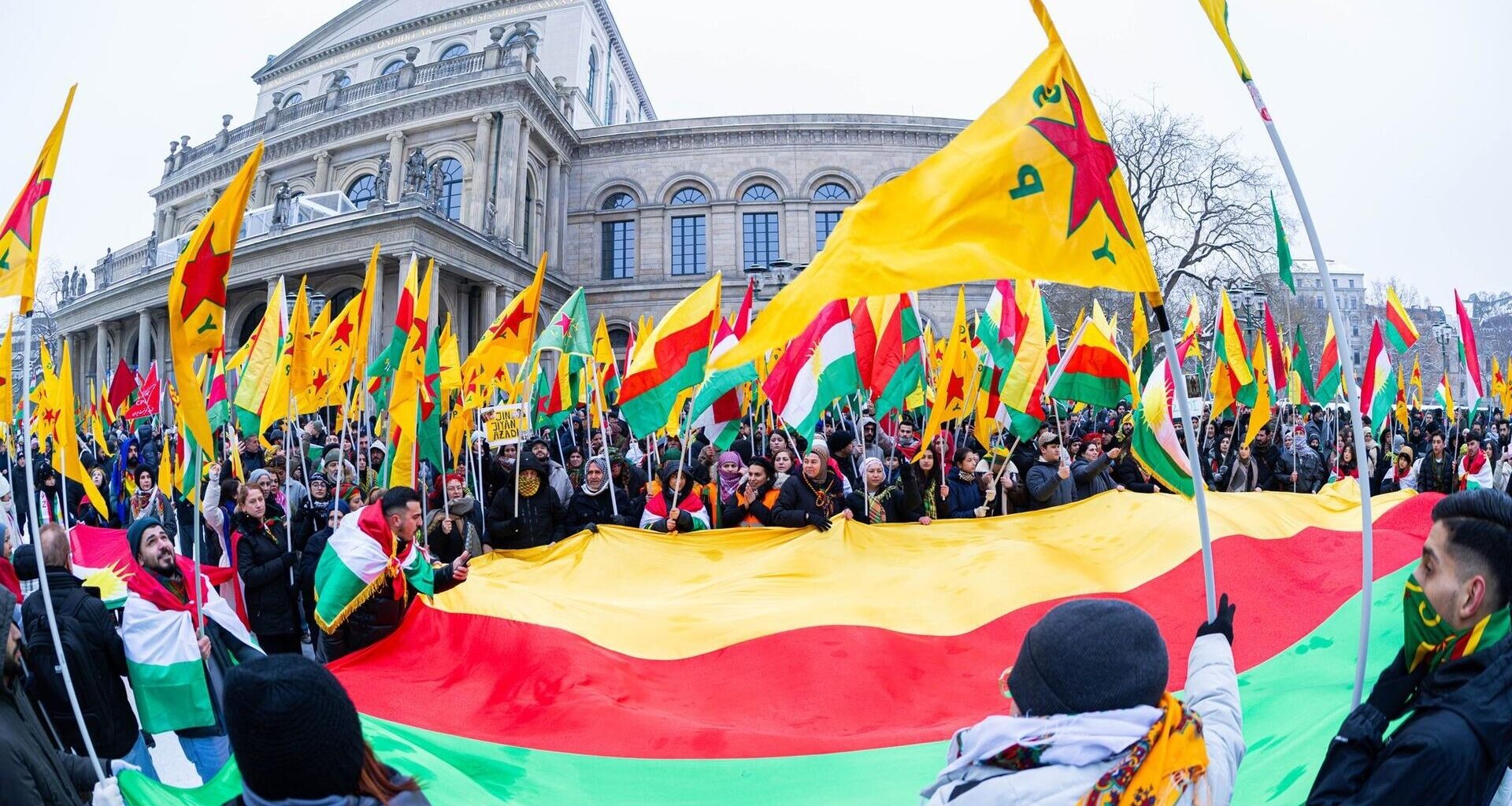 Tausende setzen Zeichen gegen Gewalt in Nordsyrien