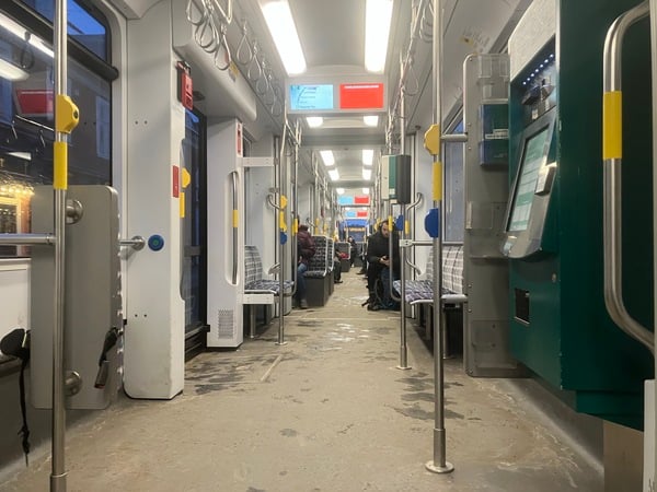 Tram 92 Richtung Kirschallee Potsdam, Verkehrsbetrieb ViP  am 9.1.2026, nach Warnung vor Sturmtief Ellie bleiben Busse und Bahnen am Morgen leer
Winter Schnee ÖPNV