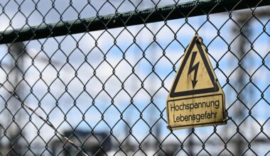 Brandstiftung an Trafohäuschen in Braunsbedra: Fast 900 Haushalte ohne Strom