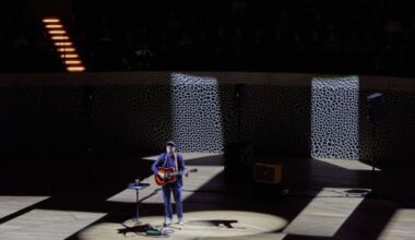 Boyens Medien - Thees Uhlmann spielt sein vorerst letztes Konzert
