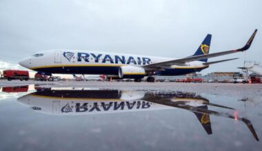 Boyens Medien - Ryanair kündigt erneut Kürzungen in Hamburg an