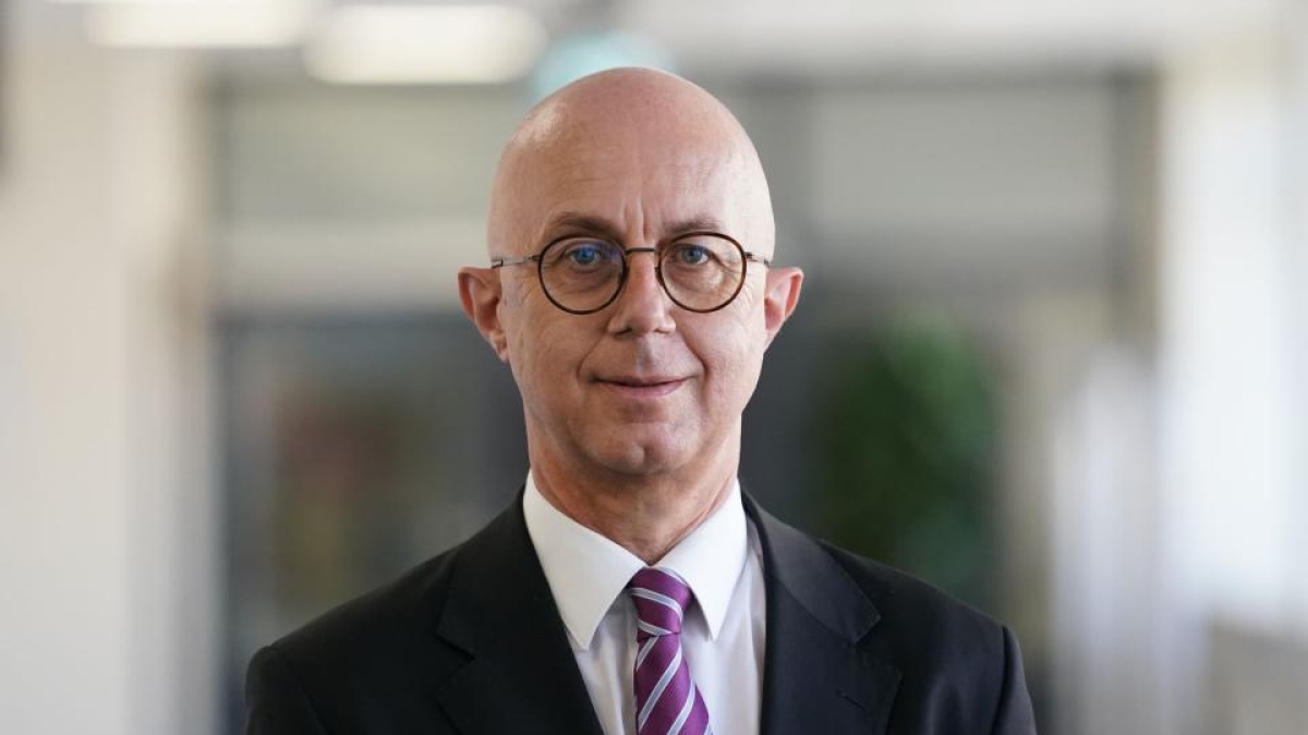 Boyens Medien - Wie ist der Anstieg der Arbeitslosenquote zu bewerten?