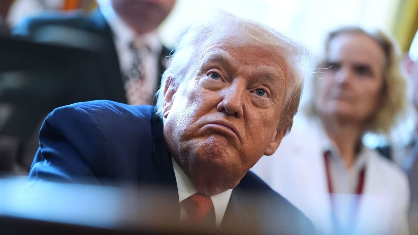 US-Präsident Trump räumt höhere Aspirin-Dosis ein