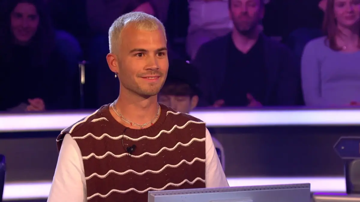 Leonard Sträter hat eine ganz besondere Begleitung dabei