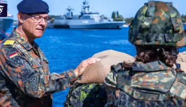 Vizeadmiral Kaack: Kriegsgefahr „konkreter denn je“