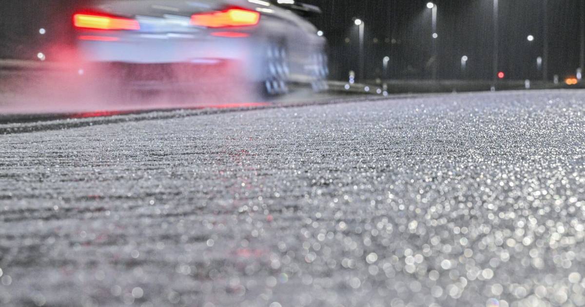 Schnee und Glätte in Wuppertal: Busse fahren mit Einschränkungen