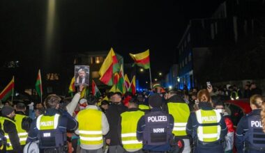 Wuppertal: Große Demo kurdischer Bürger