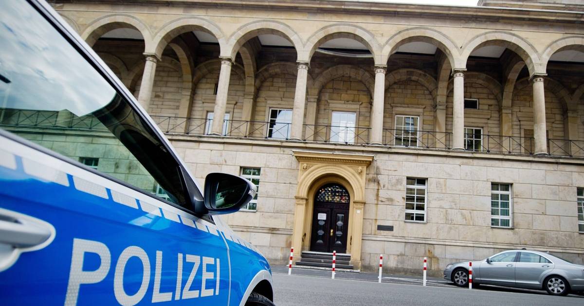 61-Jährige soll Freundin mit 23 Messerstichen getötet haben