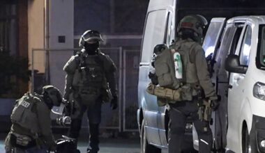 Gelsenkirchen: Polizei findet drei scharfe Waffen in Auto