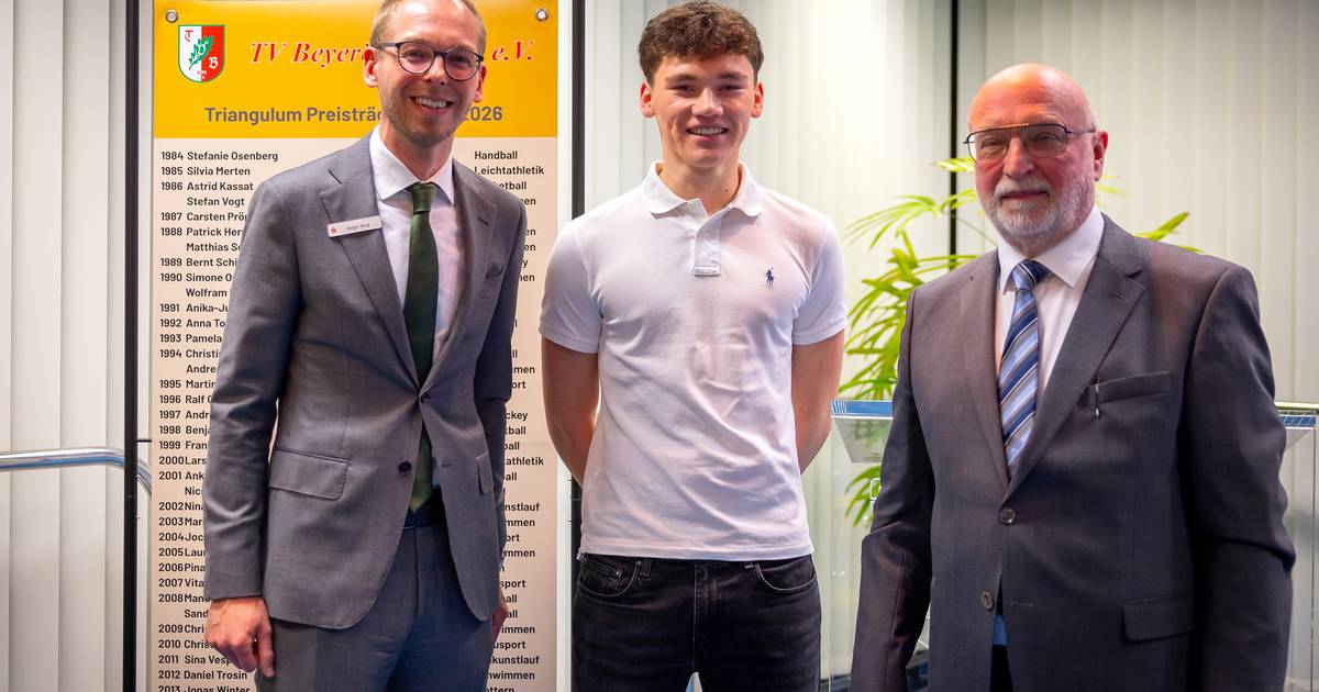 Basketballer Ilja Grams erhielt das „Triangulum“
