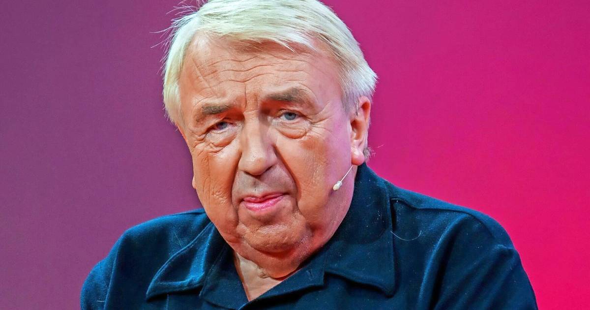 Wuppertal als Erinnerungsraum: Ortheils neuer Roman „Schwebebahnen“