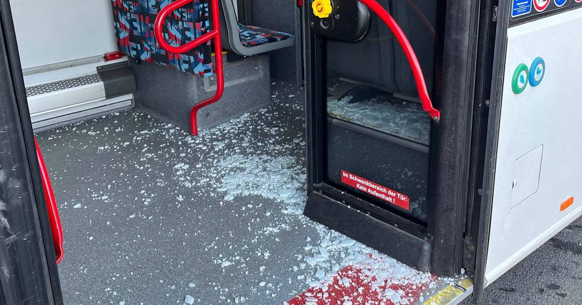 Mönchengladbach: Mehrere Verletzte nach Bus-Vollbremsung