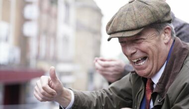 Konservative laufen zu Farage über