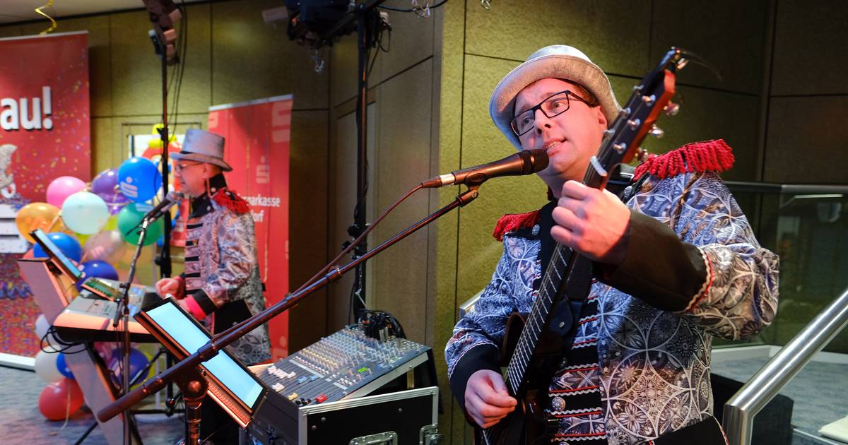 Kartenverkauf für Altweibersturm Sparkasse gestartet