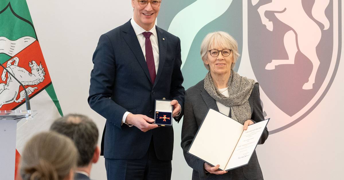 Verdienstorden für Fußballpionierin Anne Trabant