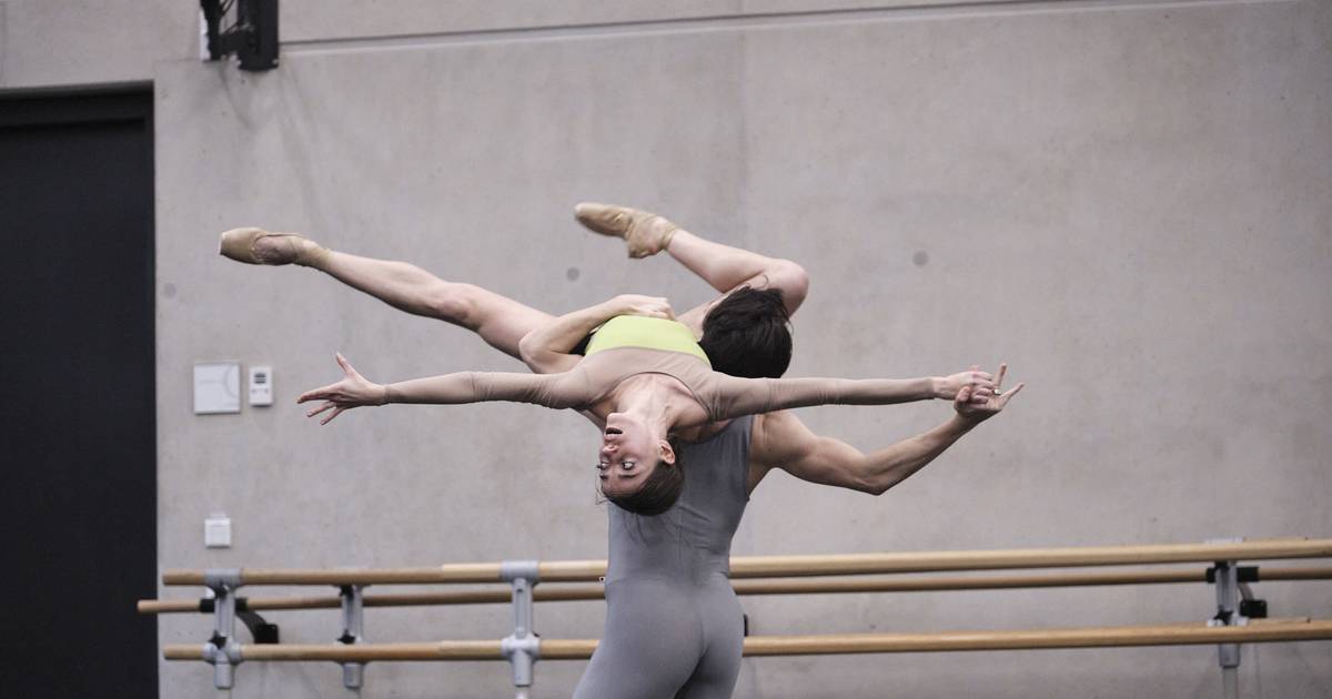 Ballettpremiere "Grey Area" mit David Dawson in Duisburg