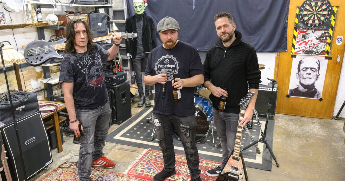 Heavy-Metal-Band „Wireless Frank.N.Stein“ braut Bier