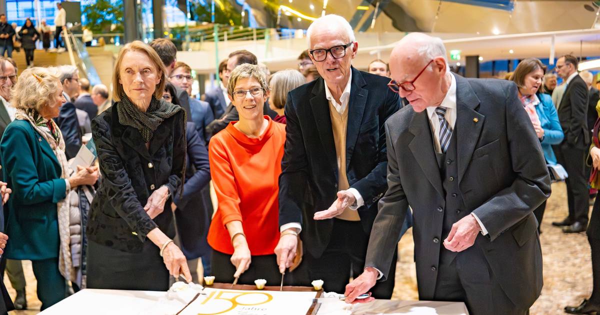 Festakt zum 150. Geburtstag von Konrad Adenauer in Bonn