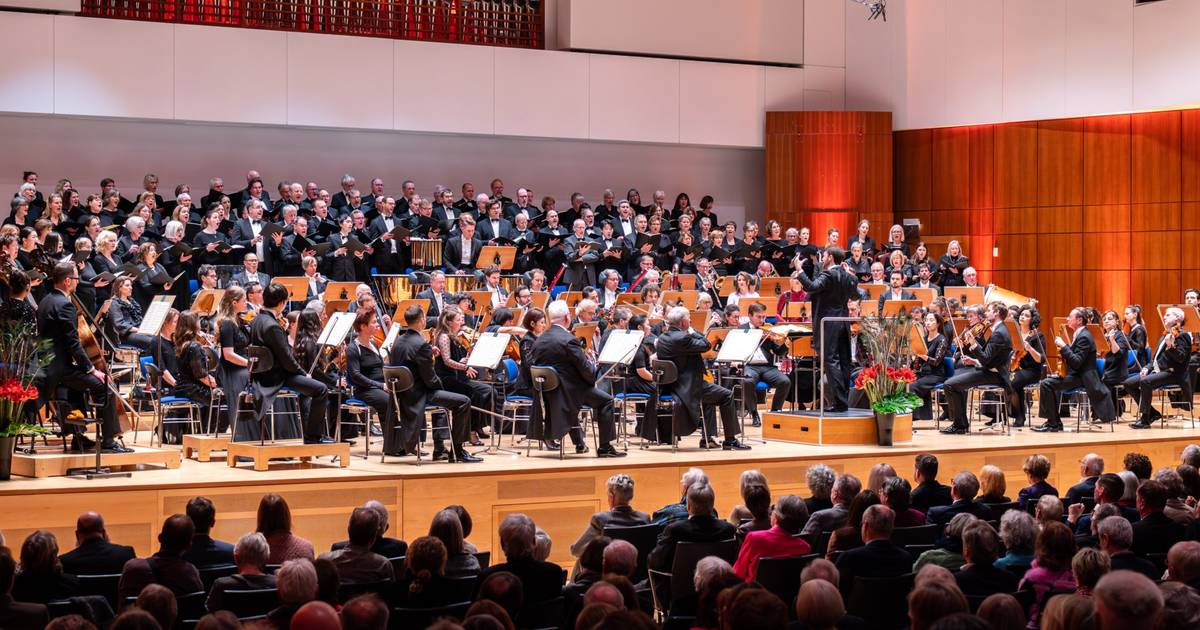 Beethovens 9. Sinfonie begeistert in Duisburg