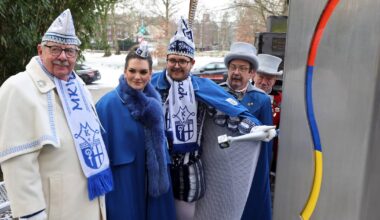 Neue Namen an der Säule der Prinzenpaare