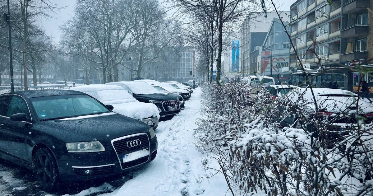 Viel Schnee in Duisburg: Straßen sind überwiegend frei