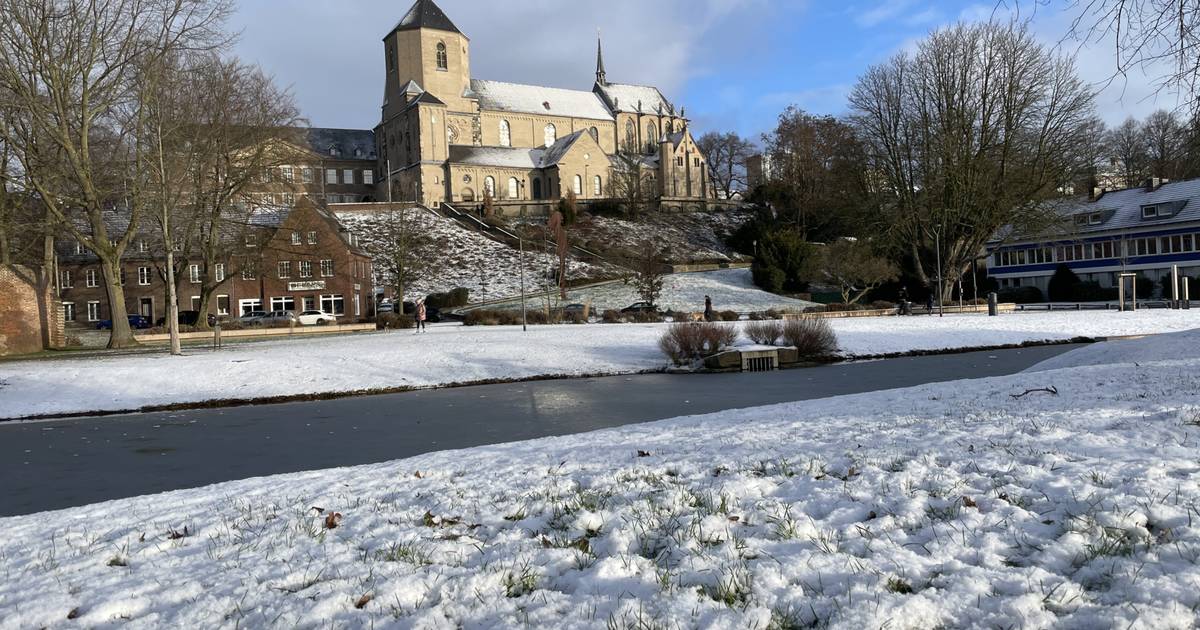 Regeln beim Räumen und Streuen und Info zum Winterdienst