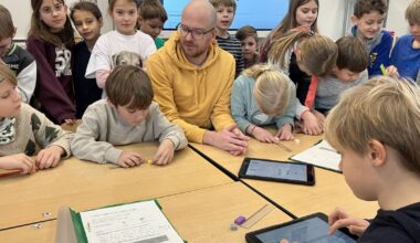 Dritt- und Viertklässler trainieren KI