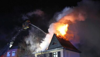 Brand an Kölnstraße in Sankt Augustin-Hangelar