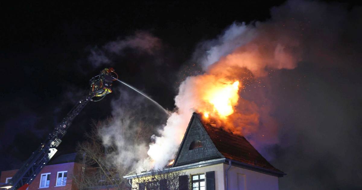 Brand an Kölnstraße in Sankt Augustin-Hangelar