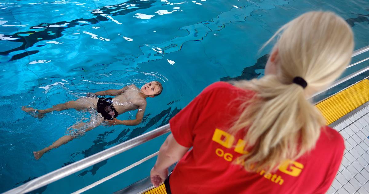 DLRG lädt zur Disco in der Wasserwelt