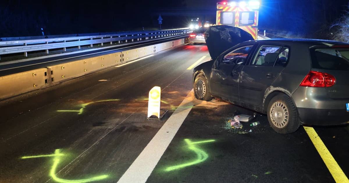 Alkoholisierter Autofahrer verursacht Serienunfall auf A59