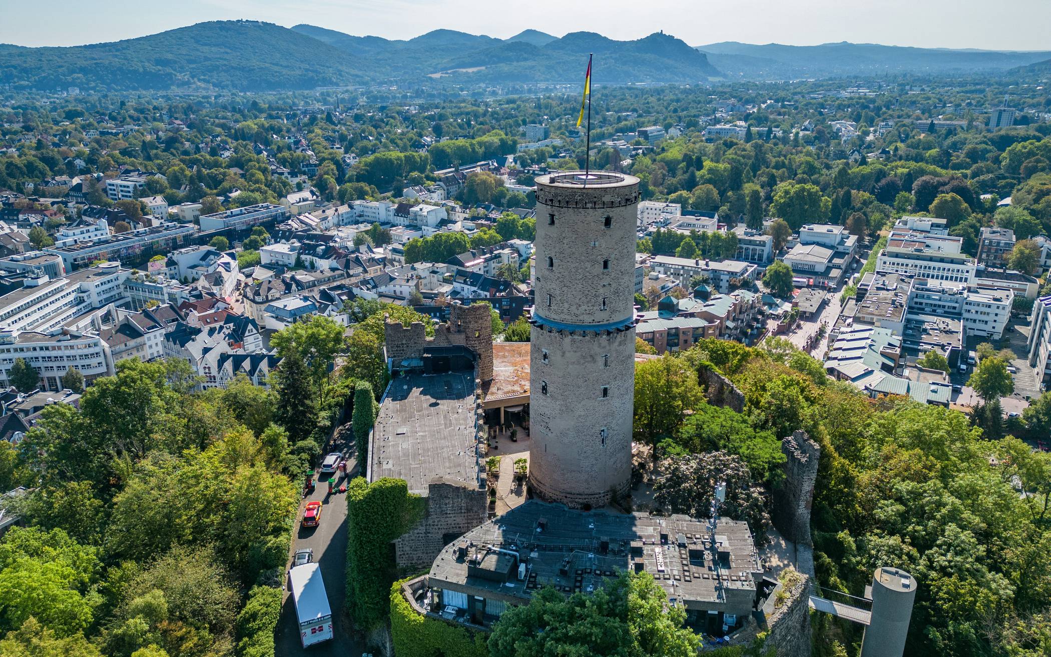  Die Sanierung der Godesburg und die Gestaltung der Bad Godesberger Innenstadt beschäftigen den Stadtbezirk auch 2026. 