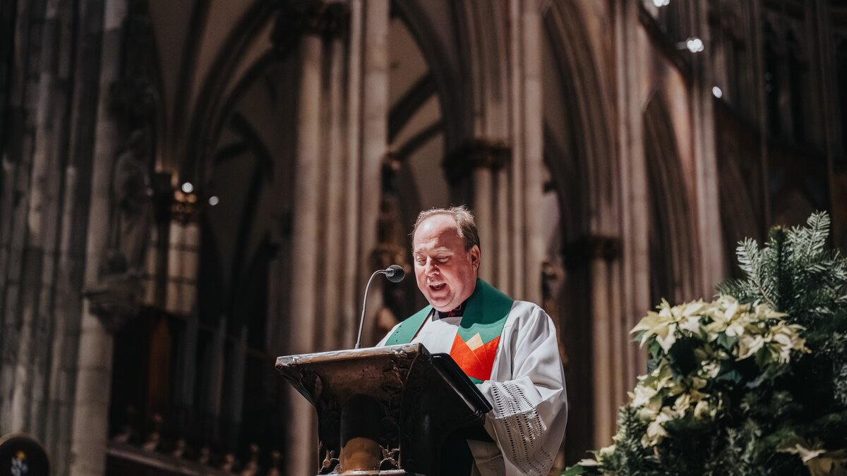 Domdechant Kleine würdigt Ehrenamt als Herz des Kölner Karnevals