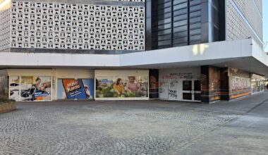 Gähnende Leere am ehemaligen Horten-Haus in Braunschweig.