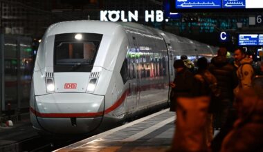 Mann mit vermeintlich blutverschmierter Machete löst Polizeieinsatz aus