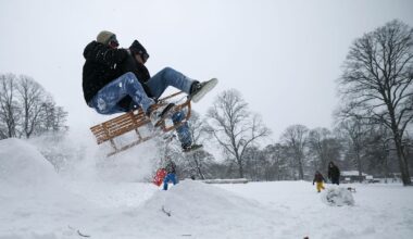 Schlitten sind in Hamburg stark nachgefragt