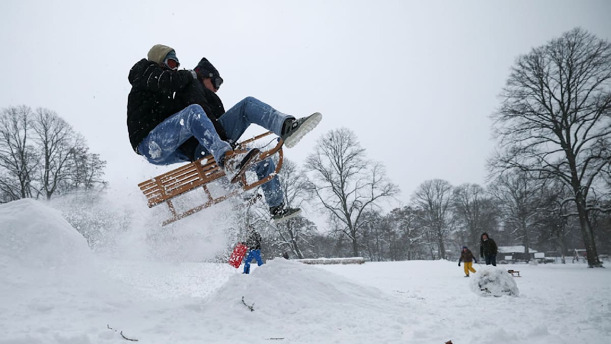 Schlitten sind in Hamburg stark nachgefragt